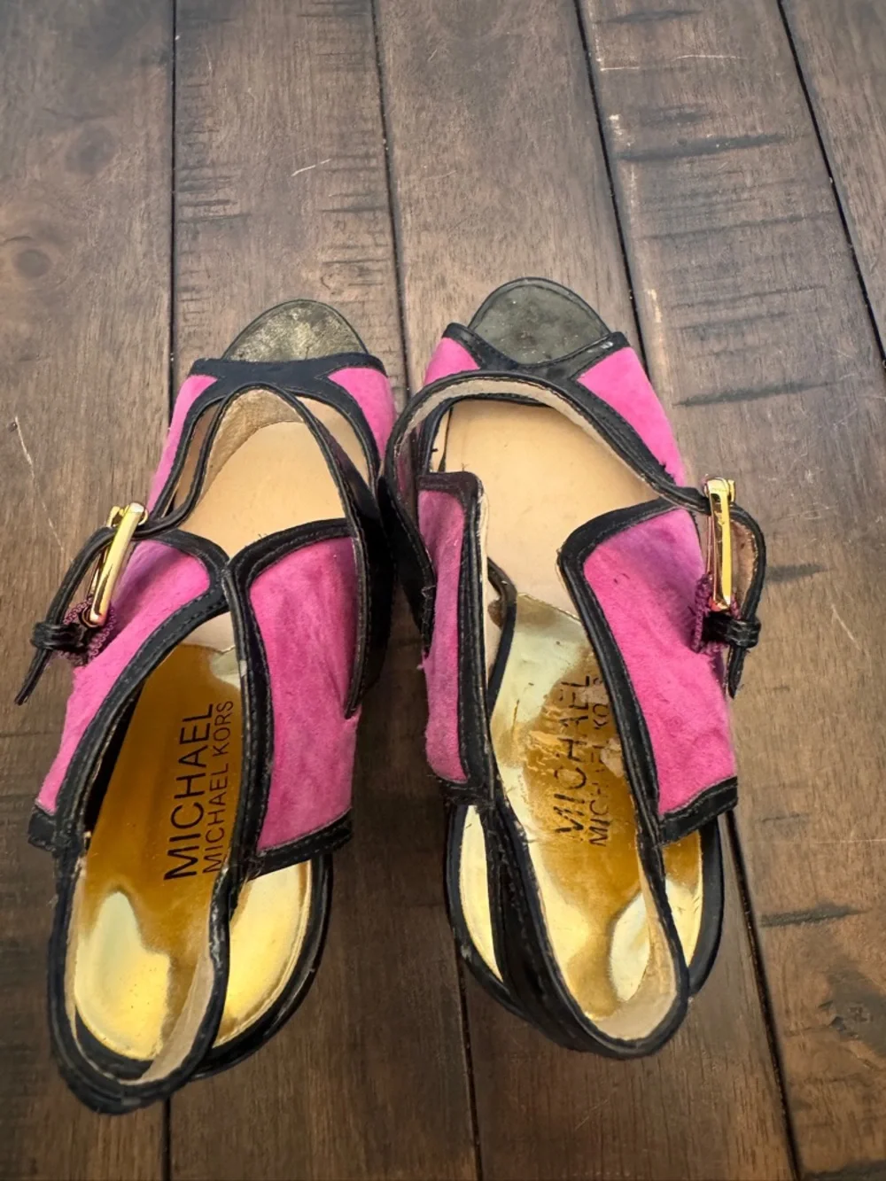 MICHAEL KORS Purple Suede Black Patent Leather Cut-Out Pumps Sz 6.5
